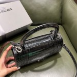 BALENCIAGA 𝐇𝐨𝐮𝐫𝐠𝐥𝐚𝐬𝐬𝐬 𝐒 crocodile-textured cowhide