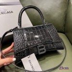 BALENCIAGA 𝐇𝐨𝐮𝐫𝐠𝐥𝐚𝐬𝐬𝐬 𝐒 crocodile-textured cowhide