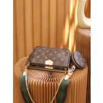 Louis Vuitton 𝙈𝙐𝙇𝙏𝙄 𝙋𝙊𝘾𝙃𝙀𝙏𝙏𝙀 5 in 1 M44813