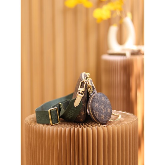 Louis Vuitton 𝙈𝙐𝙇𝙏𝙄 𝙋𝙊𝘾𝙃𝙀𝙏𝙏𝙀 5 in 1 M44813