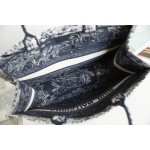 DIOR TOTE blue embroidery