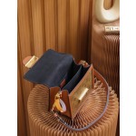 Louis Vuitton𝘿𝘼𝙐𝙋𝙃𝙄𝙉𝙀 Daphne M44580