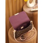 Louis Vuitton 𝐅𝐀𝐕𝐎𝐑𝐈𝐓𝐄 M40718