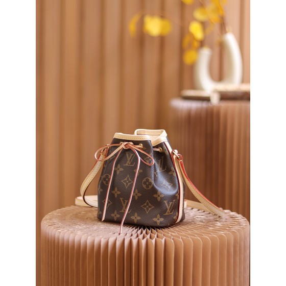 Louis Vuitton𝗡𝗔𝗡𝗢 M41346