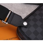 Louis Vuitton N50018 Original Scott Messenger Bag