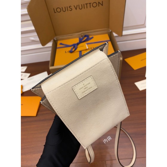 Louis Vuitton M80449 leather is genuine OEM Italian A-grade leather