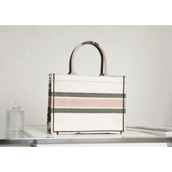 DIOR TOTE multicolored floral embroidery