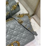 DlOR CARO cowhide rattan pattern model: 3380