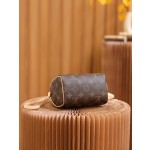 Louis Vuitton𝐍𝐀𝐍𝐎 𝐒𝐏𝐄𝐄𝐃𝐘 pillow bag series M61252