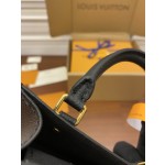 Louis Vuitton M80478 leather is genuine OEM Italian A-grade leather