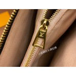 Louis Vuitton exclusive starting model: M57790