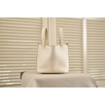 picotin18 milkshake white wrist with chicken yellow TC skin