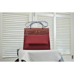 herbag31 Hermes red outer seam preferred for entry