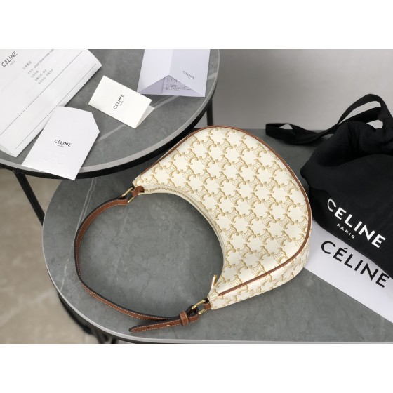 𝐂𝐞𝐥𝐢𝐧𝐞 𝐀𝐕𝐀 Underarm bag #193952