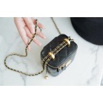 𝗖𝗛𝗔𝗡𝗘𝗟 ❥𝟚𝟘𝟚1 Advanced Handcraft Workshop Double Golden Ball 𝑴𝒊𝒏𝒊 box bag