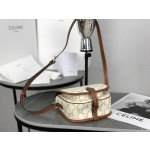 CELINE 𝑇𝑟𝑜𝑚𝑝𝘩𝑒 saddle bag model: 191502
