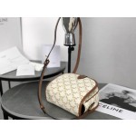 CELINE 𝑇𝑟𝑜𝑚𝑝𝘩𝑒 saddle bag model: 191502