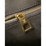 Louis Vuitton tote bagM45653