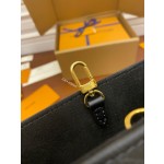 Louis Vuitton tote bagM45653