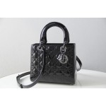 Dior five grid lacquer leather gun deduction number 44532