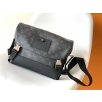 Louis Vuitton Messenger MM Voyager Messenger Bag