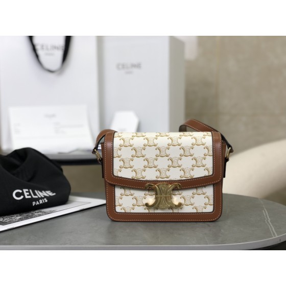 CELINE Triumphal Arch Old Flower Tofu Bun Model: 188882
