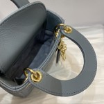 Dior Lady's new micro collection