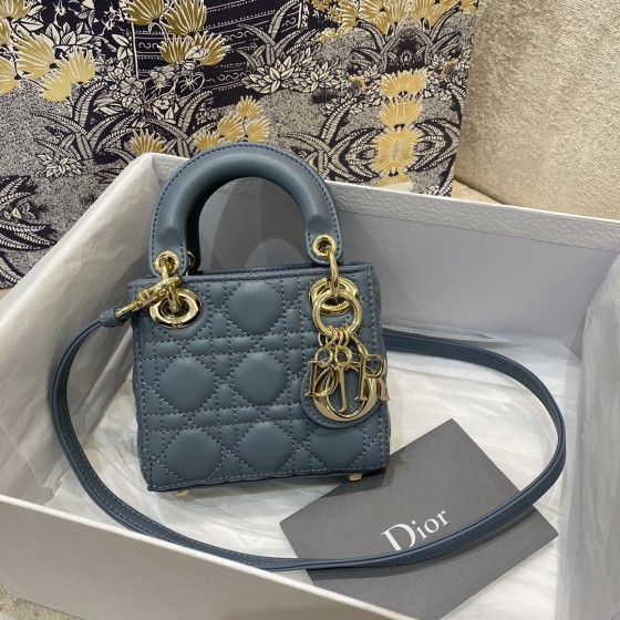 Dior Lady's new micro collection