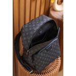 Louis Vuitton 𝘿𝙄𝙎𝘾𝙊𝙑𝙀𝙍𝙔 Backpack M43186