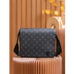 Louis Vuitton 𝐃𝐈𝐒𝐓𝐑𝐈𝐂𝐓 shoulder bag M44000 yy#850