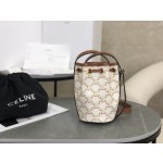 CELINE 𝗧𝗿𝗶𝗼𝗺𝗽𝗵𝗲𝗠𝗶𝗻𝗶 Mini bucket model: 10H492
