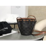 CELINE 𝗧𝗿𝗶𝗼𝗺𝗽𝗵𝗲𝗠𝗶𝗻𝗶 Mini bucket model: 10H492
