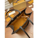 Louis Vuitton tote bag M45595