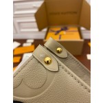 Louis Vuitton tote bag M45607