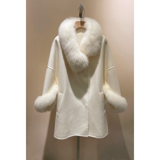 Cashmere coat Q35 (consult customer service to confirm the size before placing an order for a customized version)