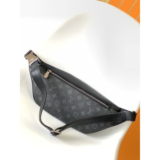 Louis Vuitton DISCOVERY belt bag