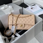 CHANEL A01112 caviar