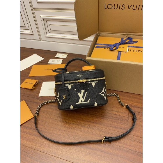 Louis Vuitton M45780leather is genuine OEM Italian A-grade leather