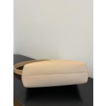 FENDI First Large Nude Powder