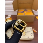 Louis Vuitton  M45596