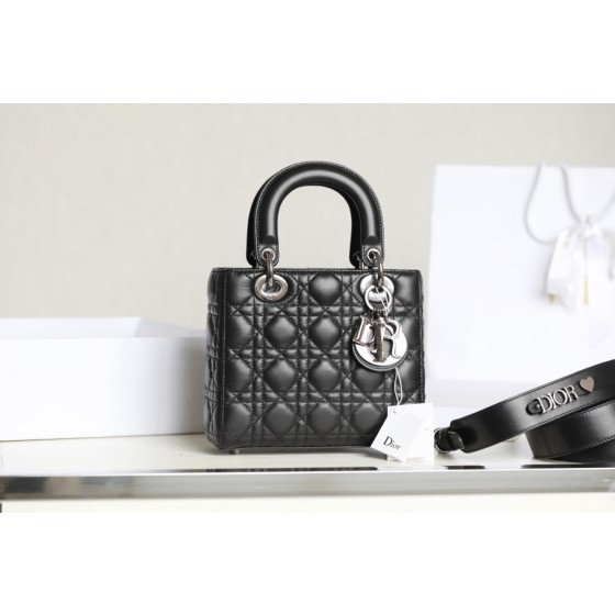 LADY DIOR MY ABCDIOR 〰️ black DR-091