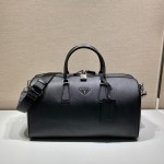 Prada travel bag 🎉 2VC018