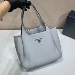 Prada bucket bag ✨ 1BC127