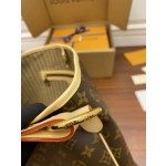 Louis Vuitton's exclusive debut model: M40352 Super Enhanced Edition