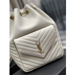 SAINT LAURENT V-shaped Quilted Mini Bucket Bag Model: 672609