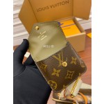 Louis Vuitton M80446