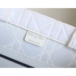 DIOR TOTE embroidered vine check white