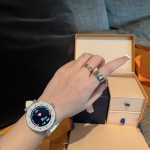 Christmas diamond embellishment smartwatch