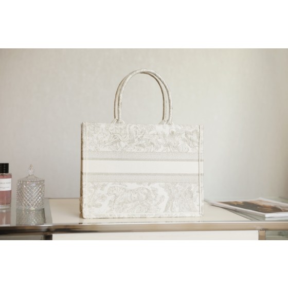 DIOR TOTE Metallic Wire Tiger