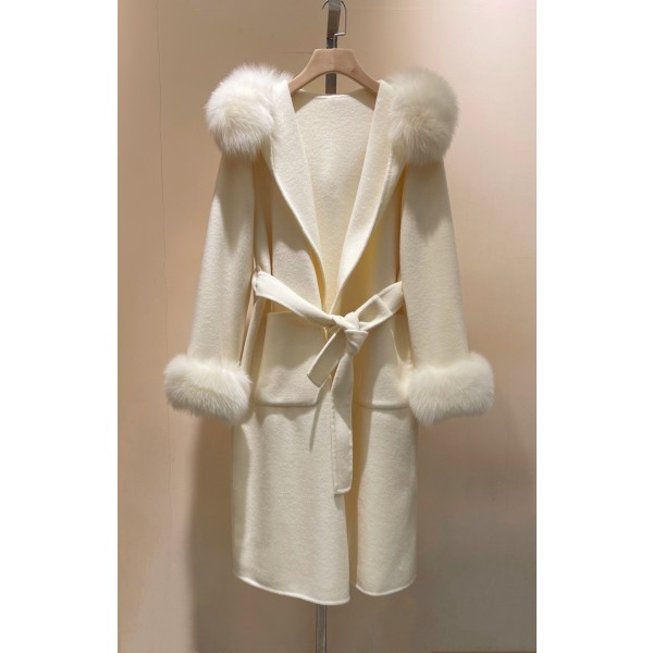 Cashmere coat Q30 (consult customer service to confirm the size before placing an order for a customized version)